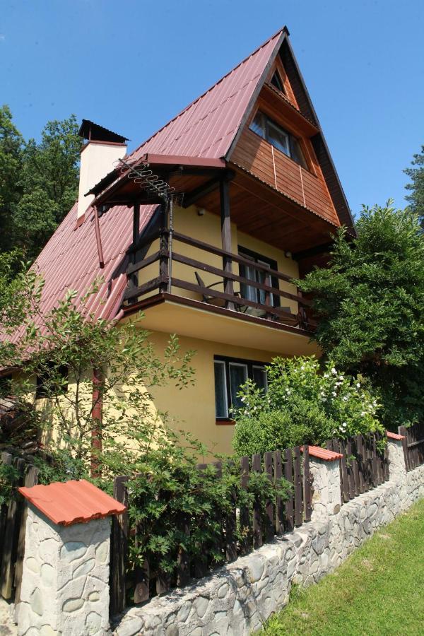 Domek Caloroczny Tresna Agata מראה חיצוני תמונה